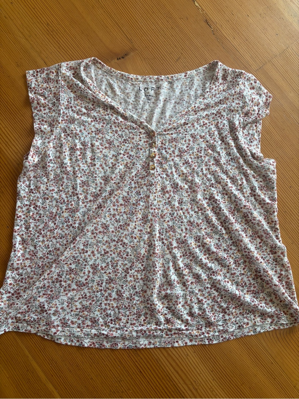 LOFT Cream and Dusty Rose Floral Henley Cap-Sleeve Top